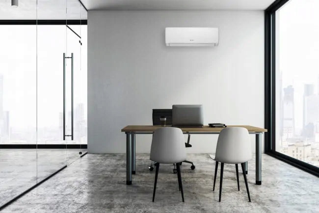 Klimatyzator ścienny domowy 5kW 50m2 WiFi Komplet
